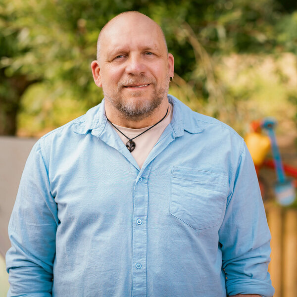 Stefan Markowski, Erzieher der Uni-Kita im Porträts.